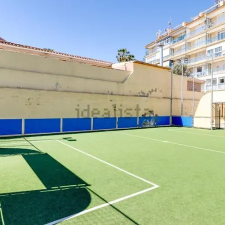 House With Tennis Court,sports And Playground Holiday home Torrevieja