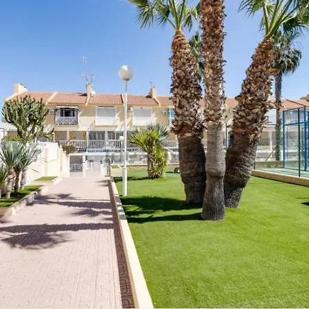 House With Tennis Court,sports And Playground Holiday home